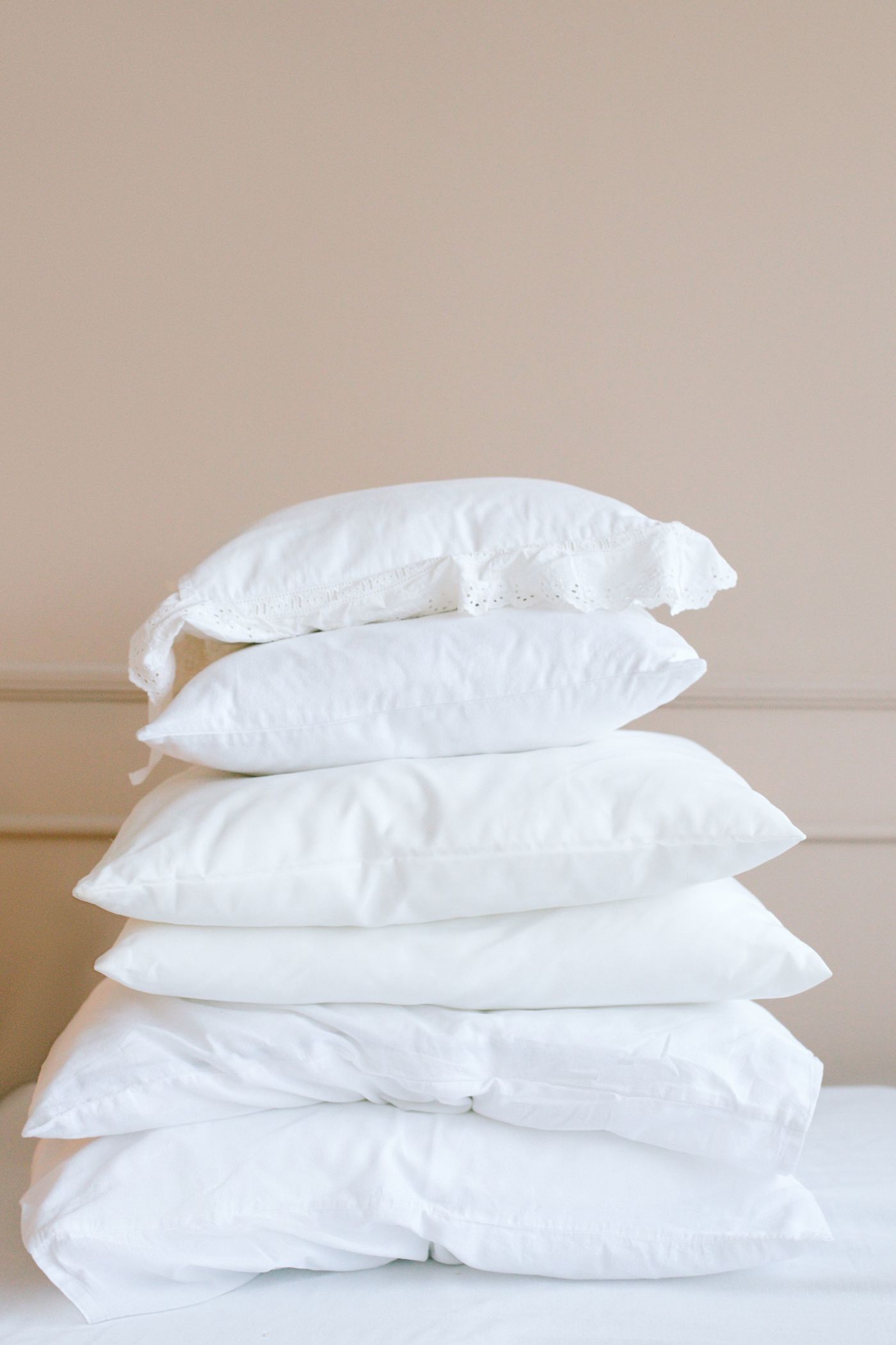 Fresh, clean bedding and duvets at Msafi Laundry Nairobi